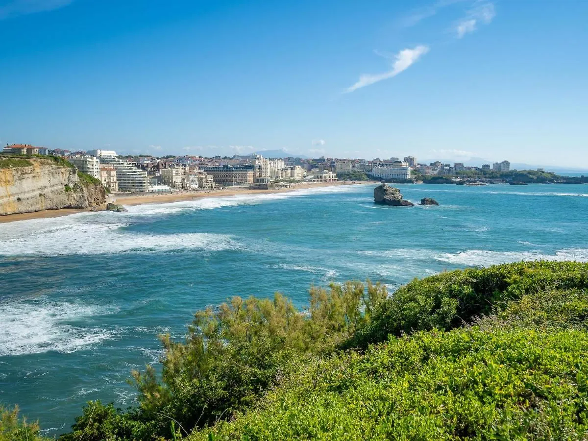 Apartment Jardins De Biarritz By Interhome